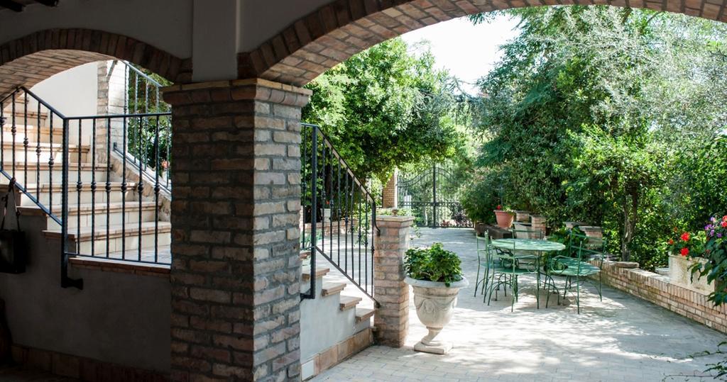 Villa Anna Savini Casa Vacanze Atri Dış mekan fotoğraf