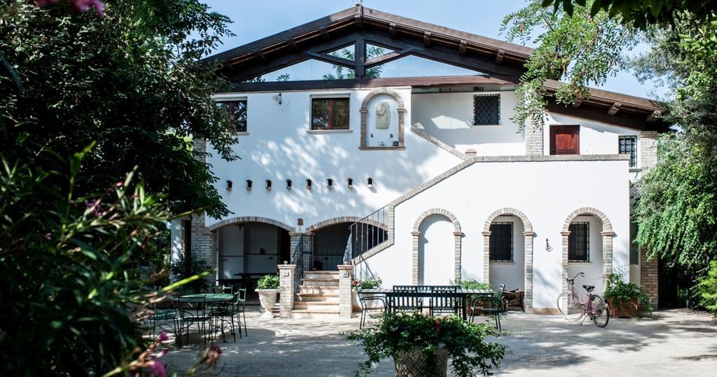 Villa Anna Savini Casa Vacanze Atri Dış mekan fotoğraf